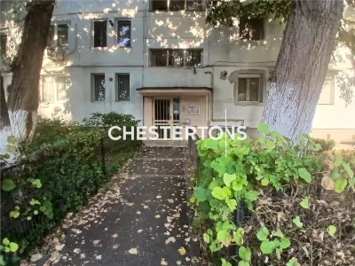Apartment with 3 bedrooms for sale 55 sqm in Bucuresti, Berceni area - Bucuresti