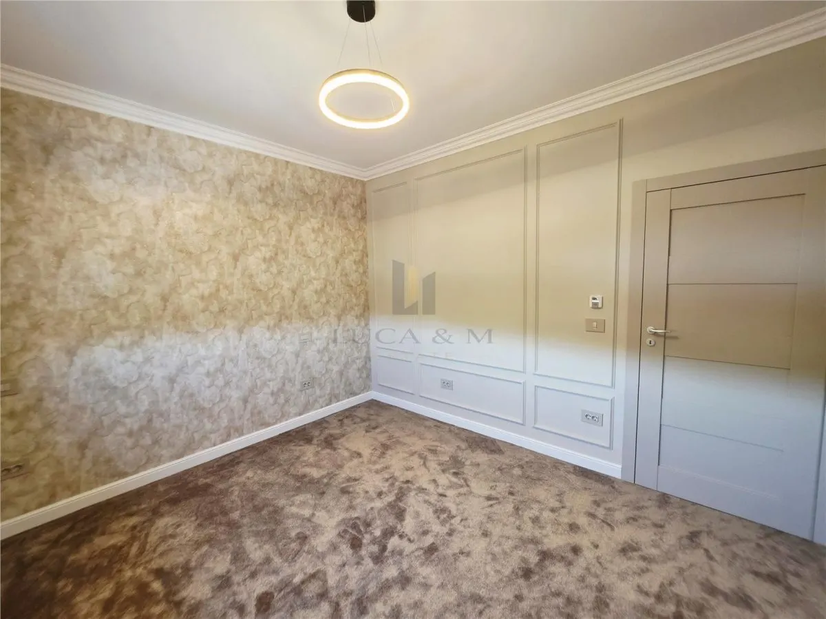 Primera Renta | Seminchalet Moderno y Espacioso – Ghiroda, Timiș - foto 12