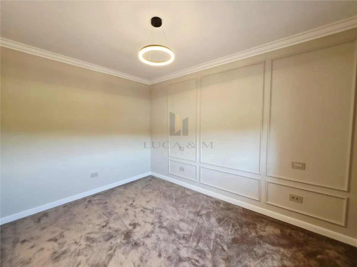 Primera Renta | Seminchalet Moderno y Espacioso – Ghiroda, Timiș - foto 13