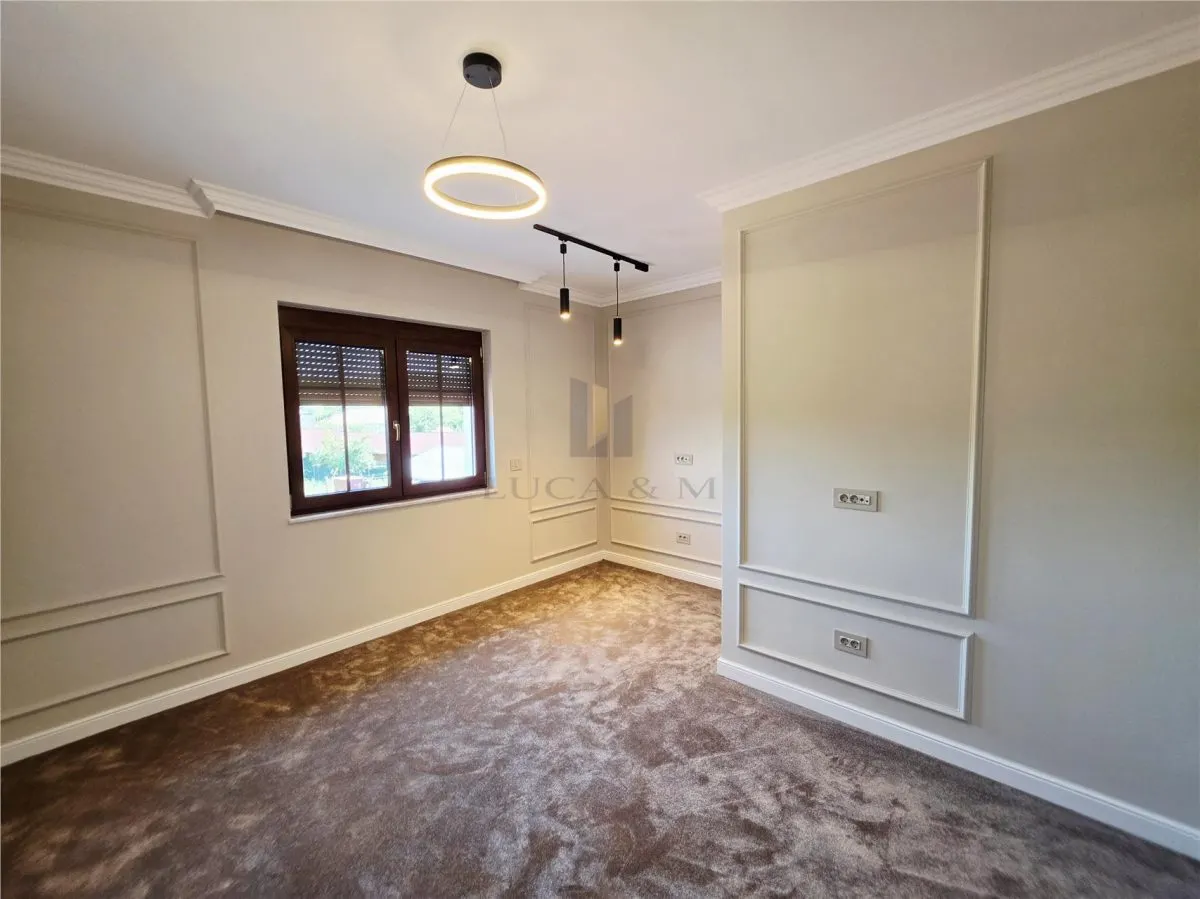 Primera Renta | Seminchalet Moderno y Espacioso – Ghiroda, Timiș - foto 17