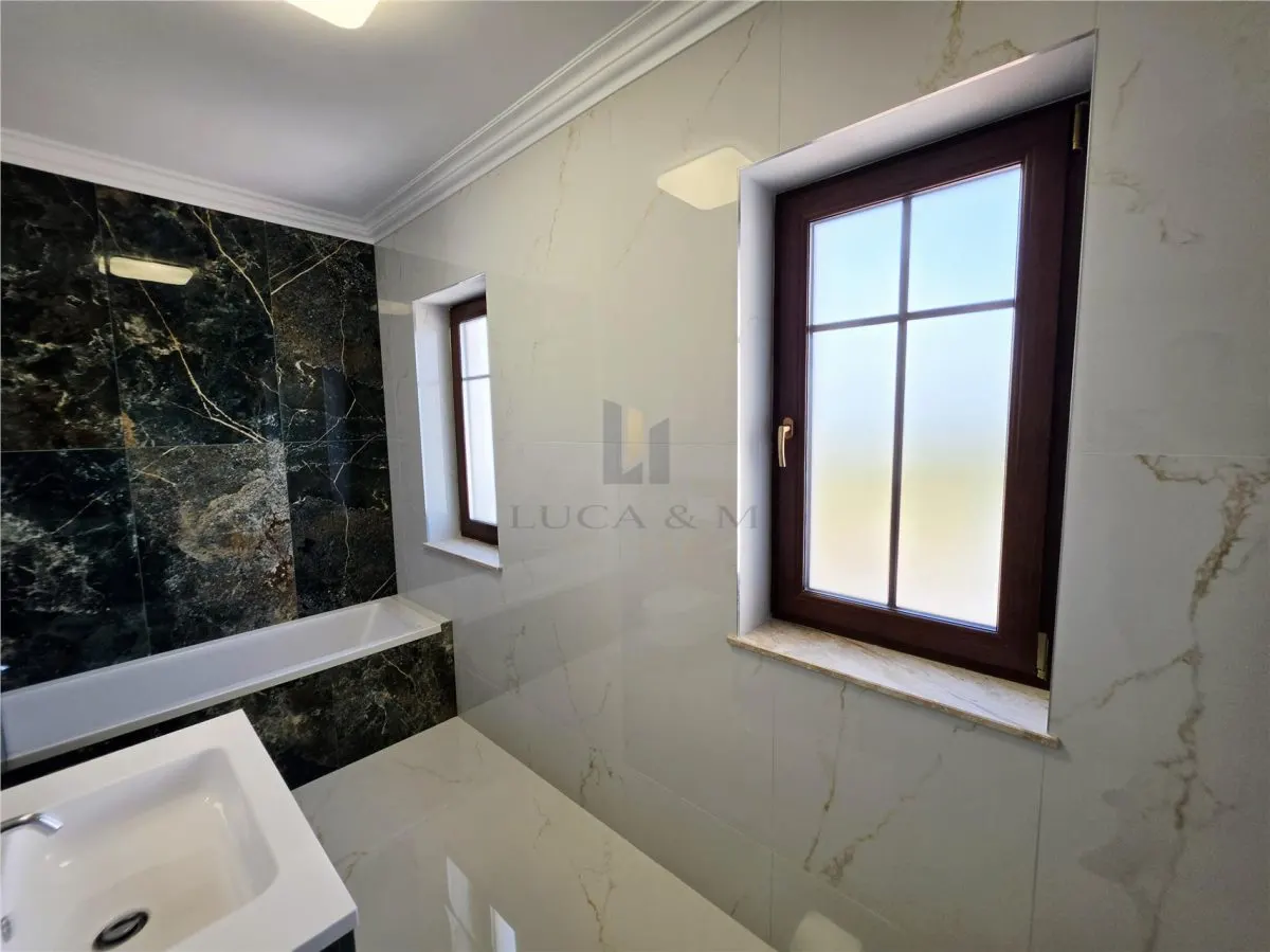 Primera Renta | Seminchalet Moderno y Espacioso – Ghiroda, Timiș - foto 20