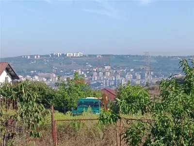 OCAZIE! Str Podisului TEREN 550mp intravilan utilitati aproape lot de casa - Iasi