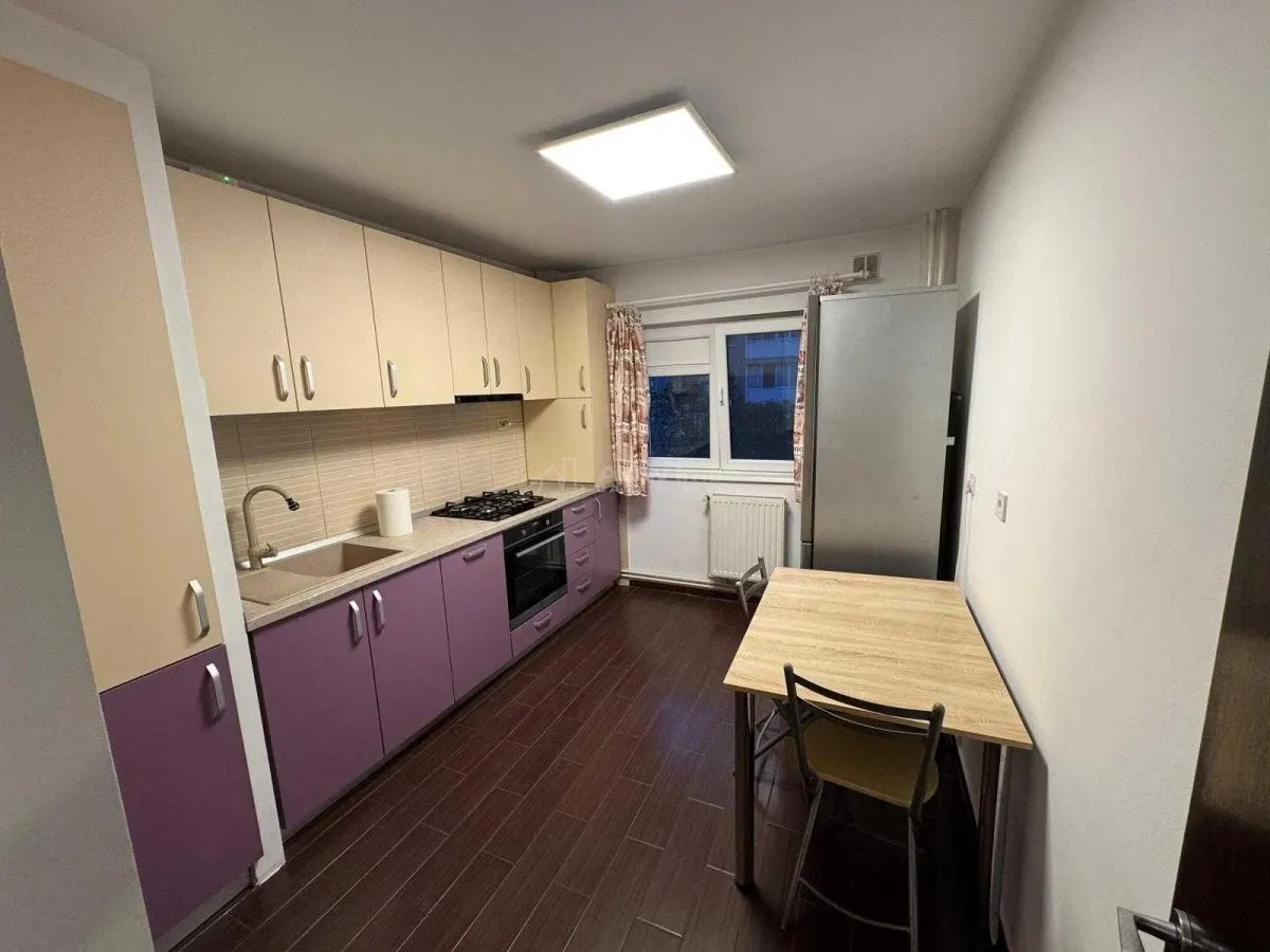 Appartement 3 Chambres avec Distribution Dégagée et Chauffage Individuel – Vitan - foto 2