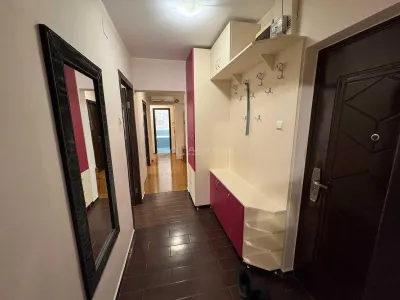 Appartement 3 Chambres avec Distribution Dégagée et Chauffage Individuel – Vitan - foto 3