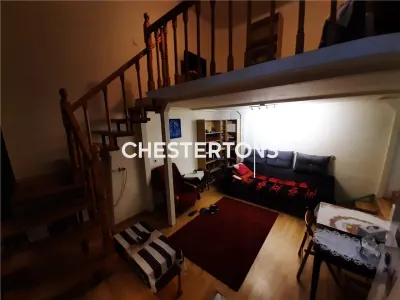 Exclusiva vivienda de 2 dormitorios con salón, patio cerca del Parque Carol - foto 16