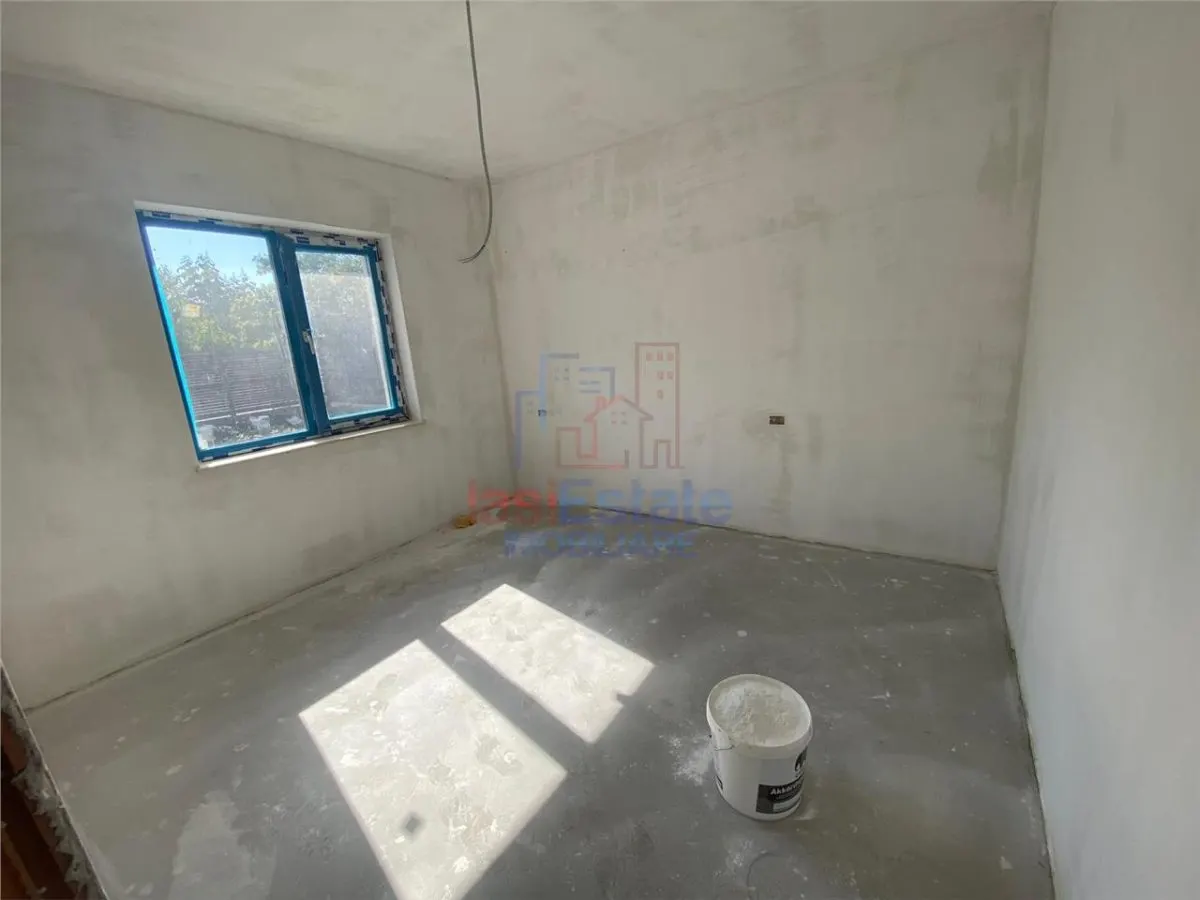 Casa in Breazu - plan parter - individuala - foto 4