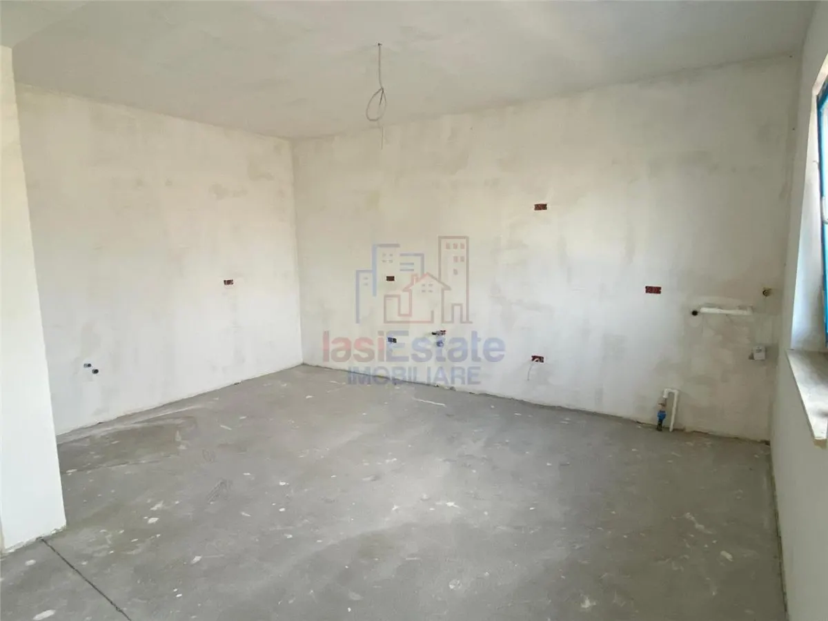 Casa in Breazu - plan parter - individuala - foto 9