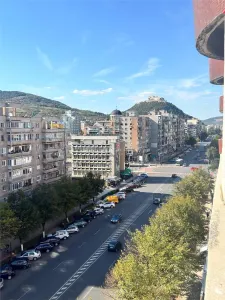 Apartamento 2 Dormitorios - Decebal - Planta 7 - Deva