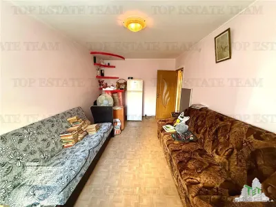 3-Bedroom Apartment | 2 Bathrooms | 1986 Building | Rahova - foto 2