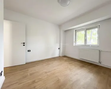 Apartamento de Dos Dormitorios Separado - Reformado - Calle Octavian Goga - foto 12