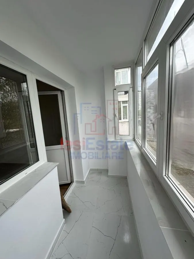 Zona Dacia Apartament 4 camere decomandat 82 mp Etaj 1 - foto 4