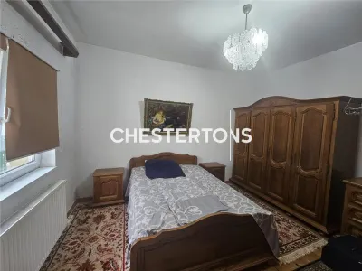 Casa de 4 Dormitorios con Jardín Privado—Frente Universidad Ovidius, Bulevar Mamaia, Constanza - foto 15