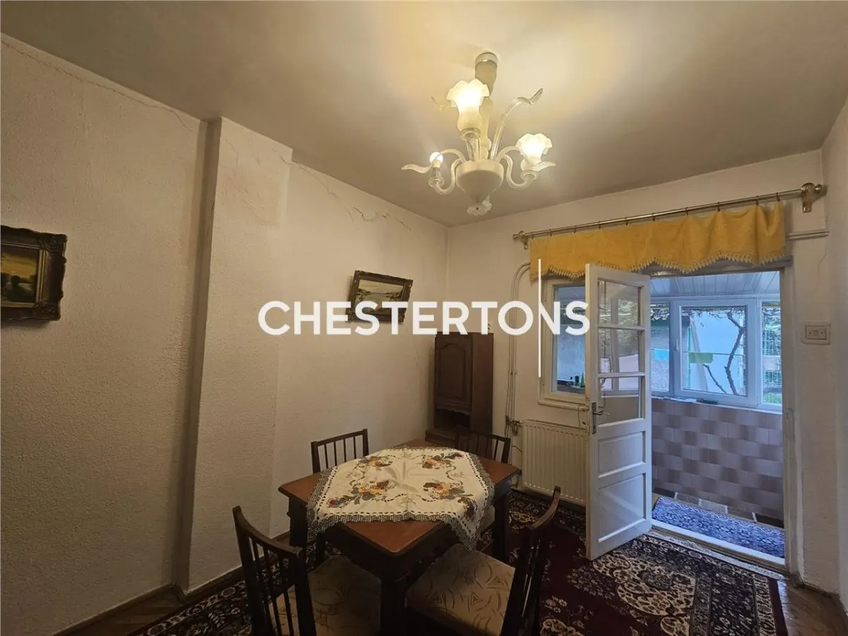 Casa de 4 Dormitorios con Jardín Privado—Frente Universidad Ovidius, Bulevar Mamaia, Constanza - foto 22