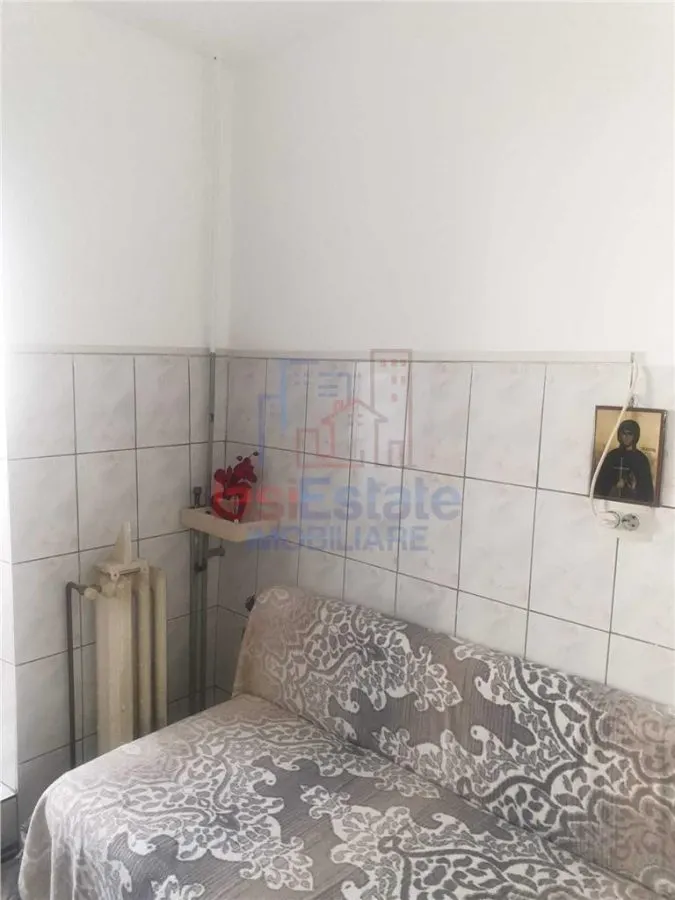 Apartment with 3 bedrooms for sale 60 sqm in Iasi, Galata area - foto 4