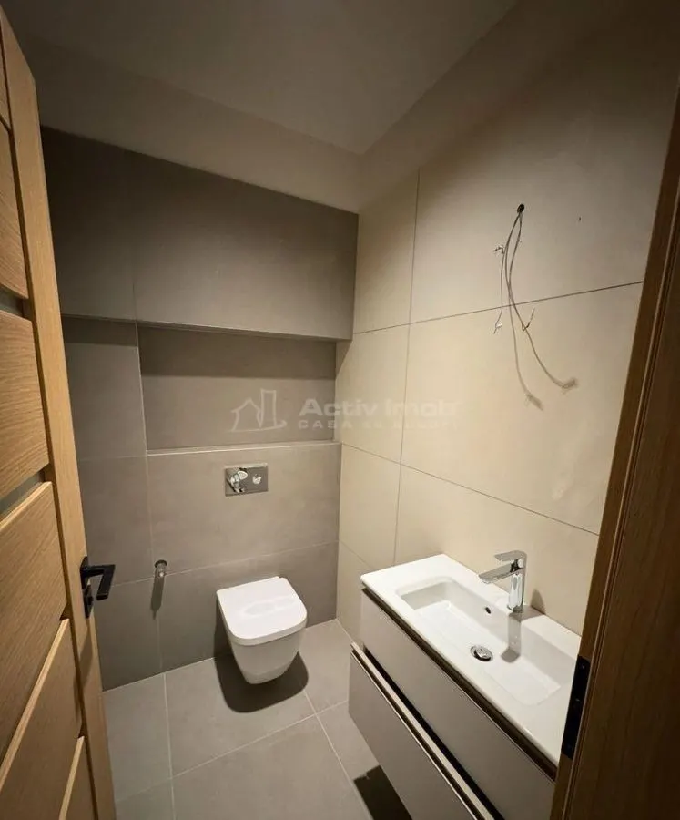 6-Bedroom Villa, 280 sqm – Aviatiei/Baneasa – Residential or Commercial Use - foto 11