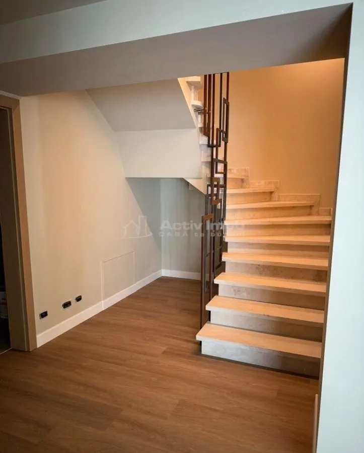 6-Bedroom Villa, 280 sqm – Aviatiei/Baneasa – Residential or Commercial Use - foto 5