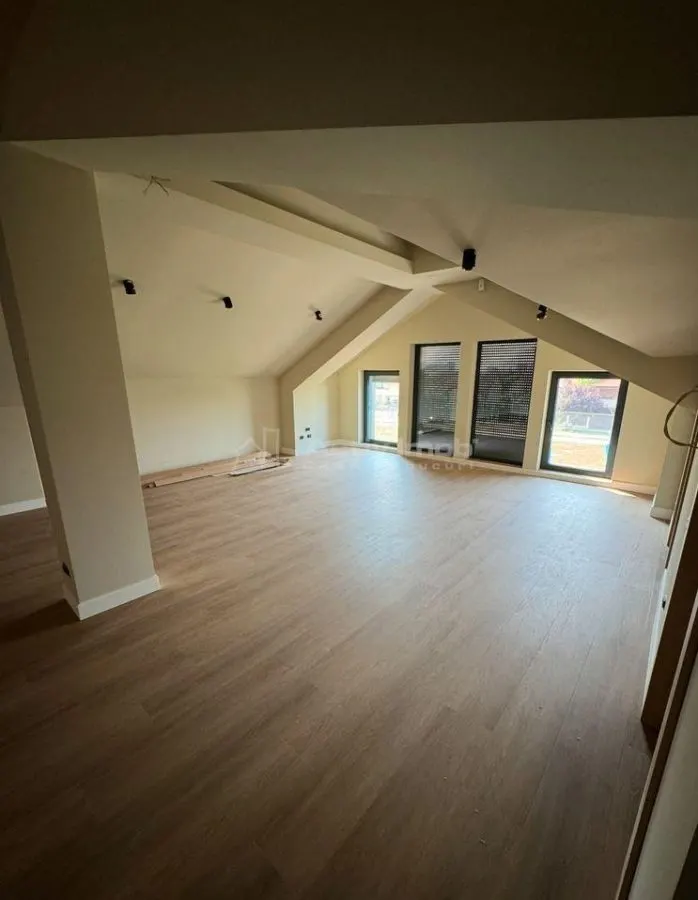 6-Bedroom Villa, 280 sqm – Aviatiei/Baneasa – Residential or Commercial Use - foto 6