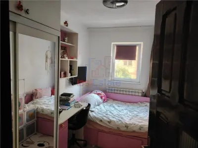 شقة بغرف نوم 3 منفصلة، الطابق الأرضي، باكوراري – 55 م² - foto 3