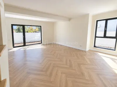 独立别墅出售 - 普雷隆吉雷亚根塞亚街，玛格莱罗勒街 - €225,000含增值税 - Bragadiru