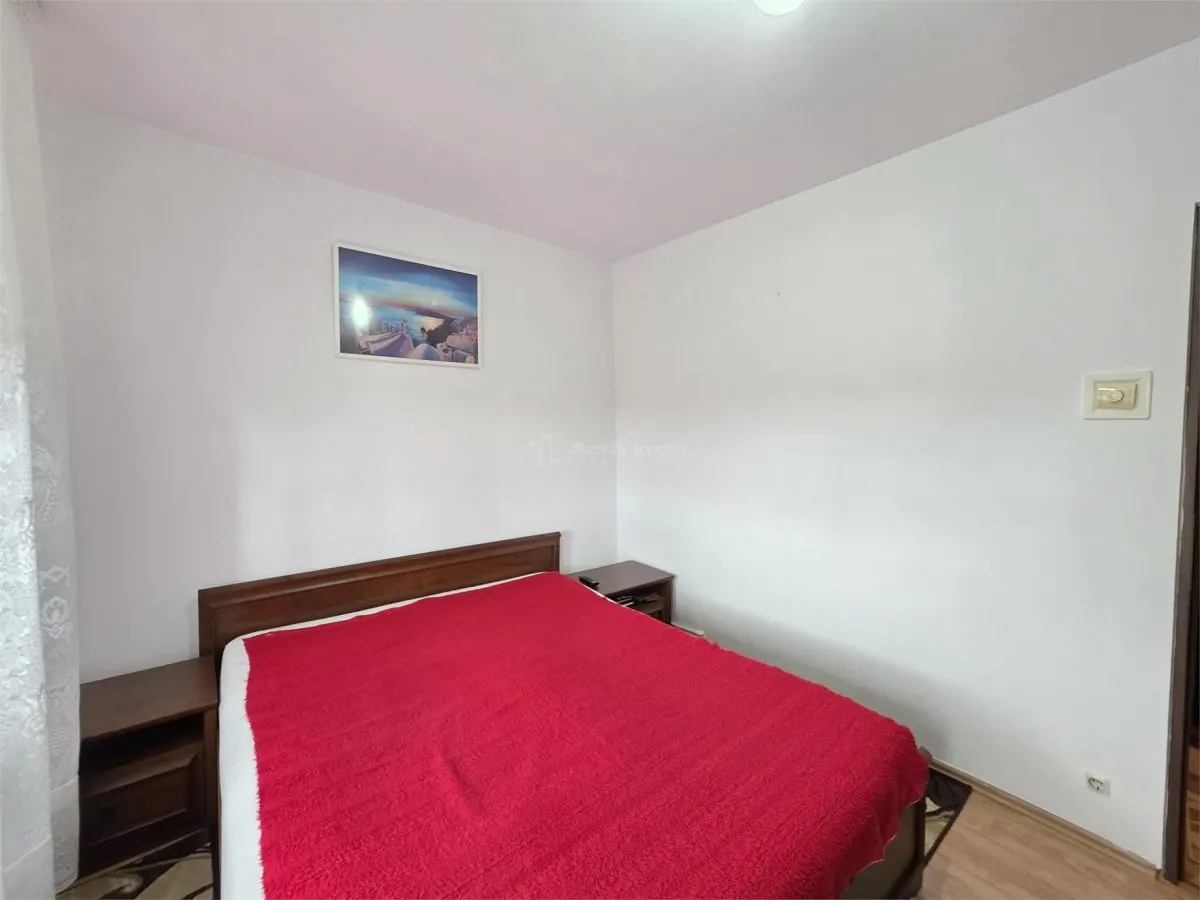 2-Bedroom Apartment, 54 sqm, 3rd Floor, Crang-Caraiman District, Buzau - foto 3