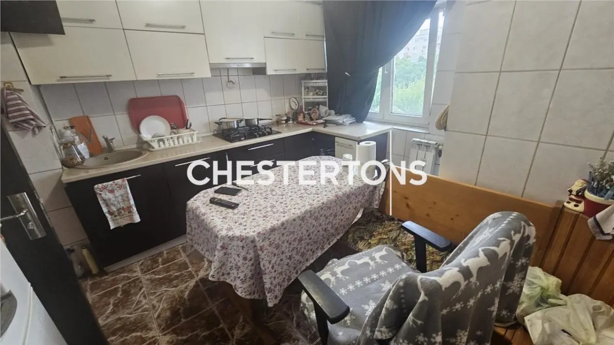 Excellent Rapport Qualité-Prix: Appartement 3 Chambres, 2 Salles de Bain, Drumul Sarii - foto 9