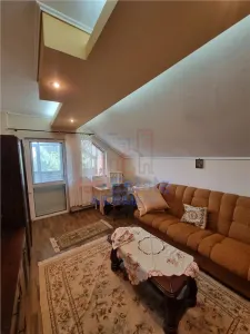 House / villa for sale 135 sqm in Valea Adanca - foto 13