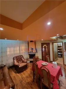 House / villa for sale 135 sqm in Valea Adanca - foto 5