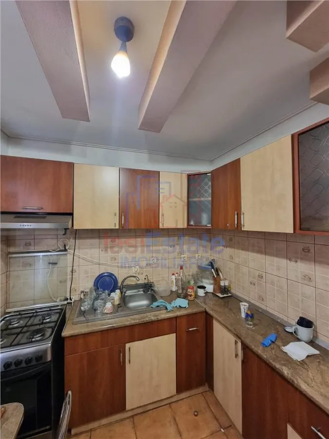 House / villa for sale 135 sqm in Valea Adanca - foto 8