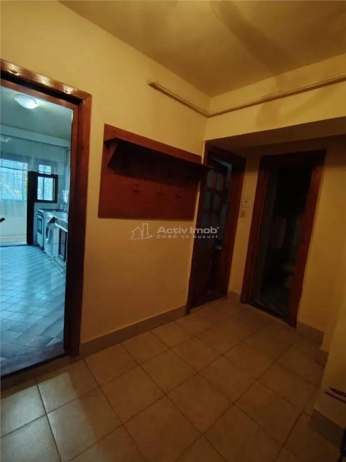 Apartment with 2 bedrooms for sale 56 sqm in Targoviste, Exterior Sud area - foto 1
