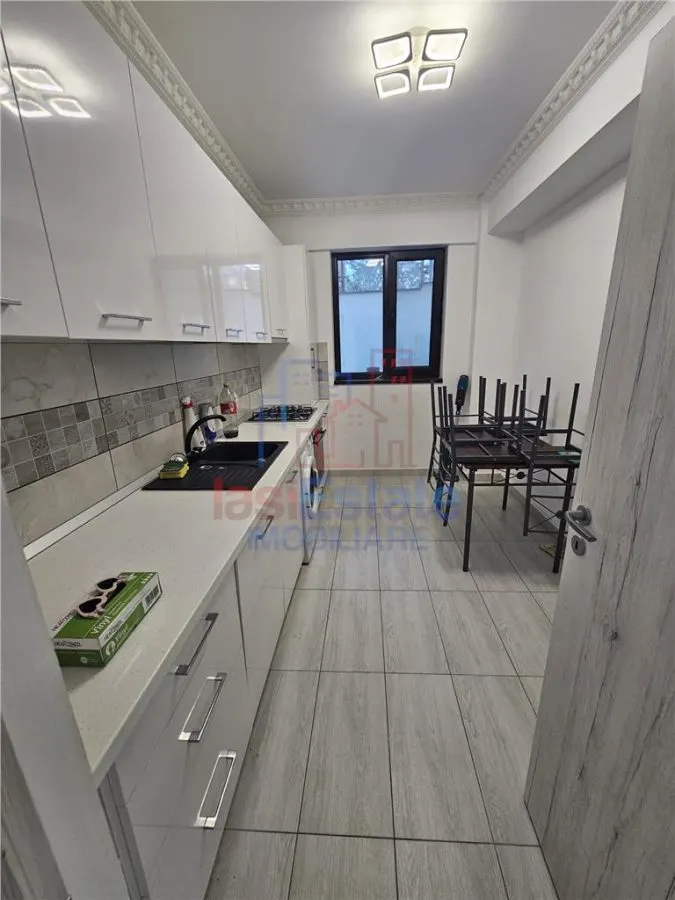 Apartment with 2 bedrooms for sale 50 sqm in Valea Lupului - foto 3
