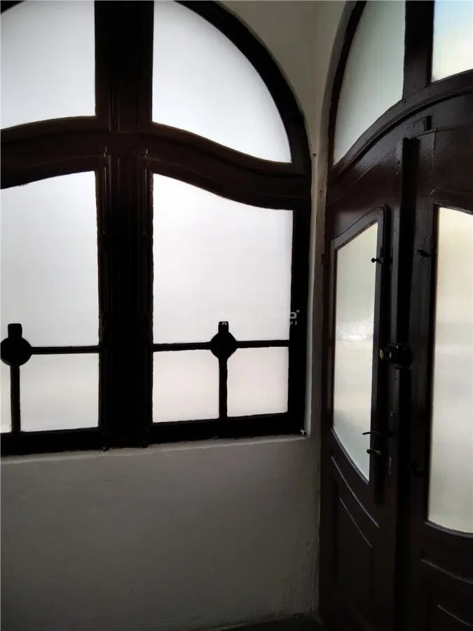 Apartament 3 camere in Vila Ultracentral Str.Roma - foto 1