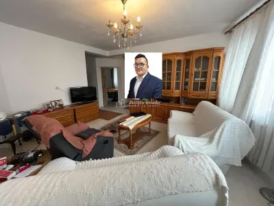 Caransebes, Maison avec Terrain 385 m², Zone Racovita - Caransebes