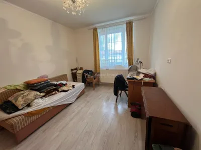Caransebes, Maison avec Terrain 385 m², Zone Racovita - foto 7