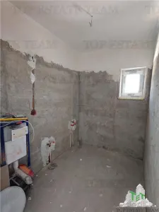 فيلا ملاصقة، 4+ غرف نوم، أرضي + 1 + علية + قبو، بريلونجيرا غينتشيا - foto 24