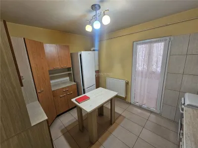 Apartment with 2 bedrooms for sale 56 sqm in Resita, Micro IV area - foto 17