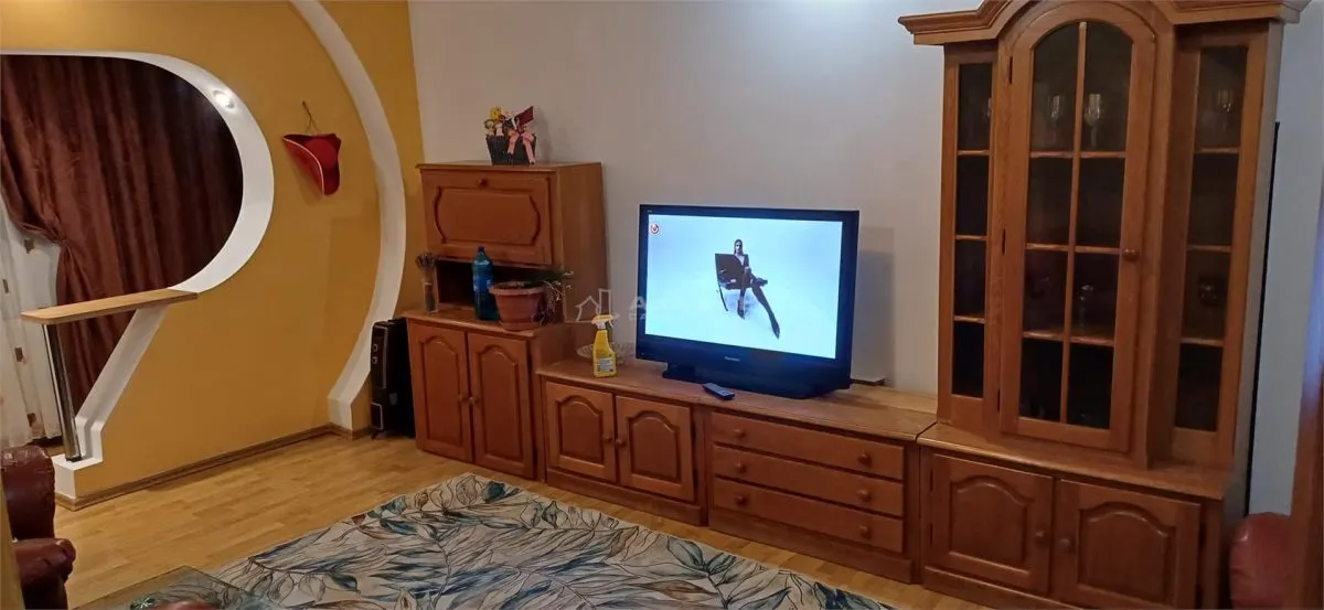 Apartment with 4 bedrooms for rent 95 sqm in Brasov, Bartolomeu area - foto 1