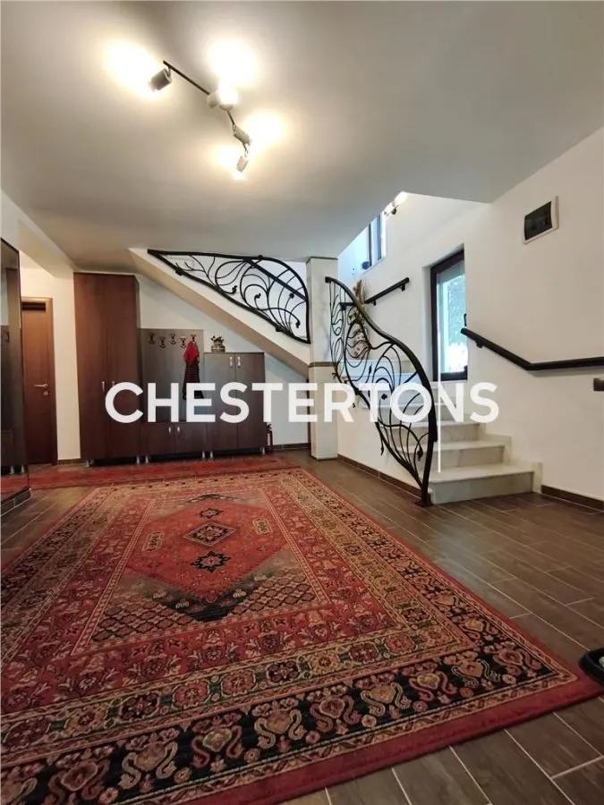 Villa de Luxe 6 Chambres à Cornetu – 20 minutes de Bucarest - foto 8