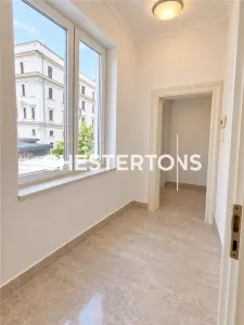 Alquiler | Villa Individual de Época | 250 m² | Patio y Garaje | Gara de Nord, Bucarest - foto 16