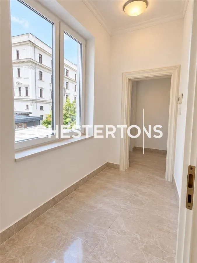 Alquiler | Villa Individual de Época | 250 m² | Patio y Garaje | Gara de Nord, Bucarest - foto 16