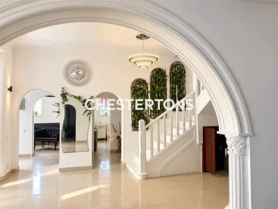 Alquiler | Villa Individual de Época | 250 m² | Patio y Garaje | Gara de Nord, Bucarest - foto 5