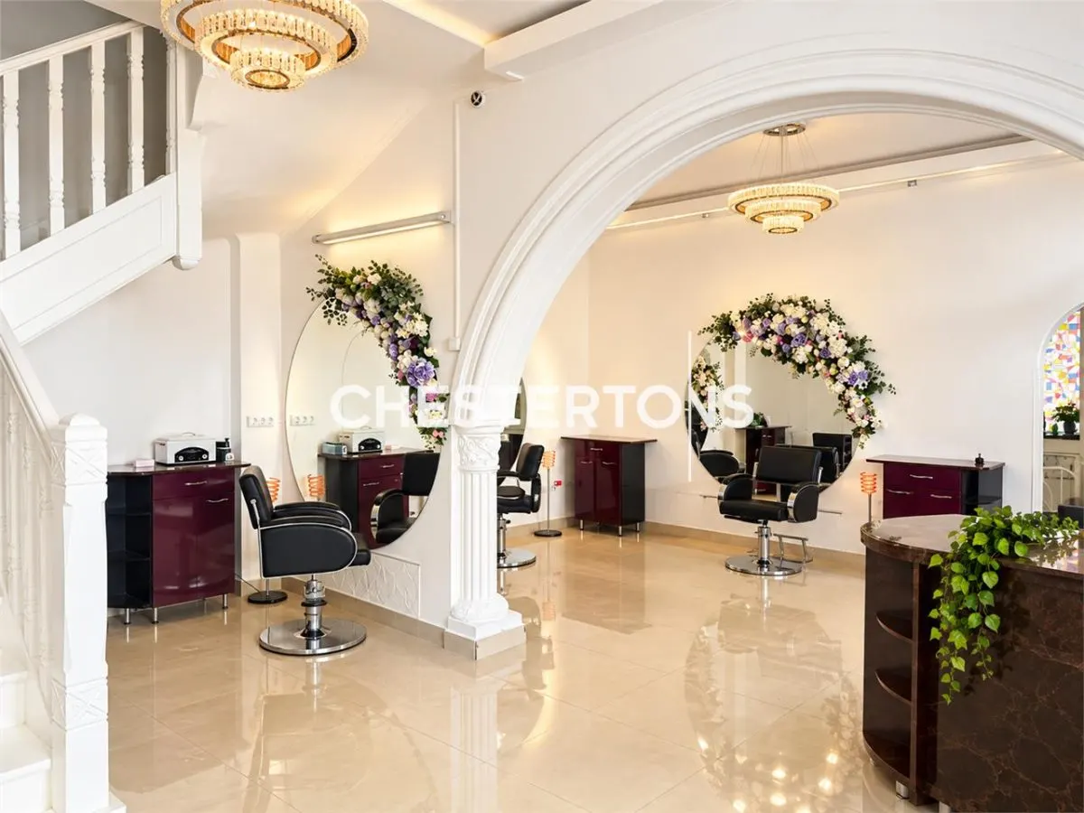 Alquiler | Villa Individual de Época | 250 m² | Patio y Garaje | Gara de Nord, Bucarest - foto 7