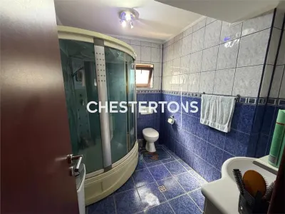 Villa de 5 Dormitorios con Terreno Generoso, Popesti – Completamente Amueblada y Modernamente Equipada - foto 15