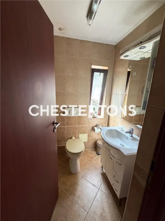 Villa de 5 Dormitorios con Terreno Generoso, Popesti – Completamente Amueblada y Modernamente Equipada - foto 20