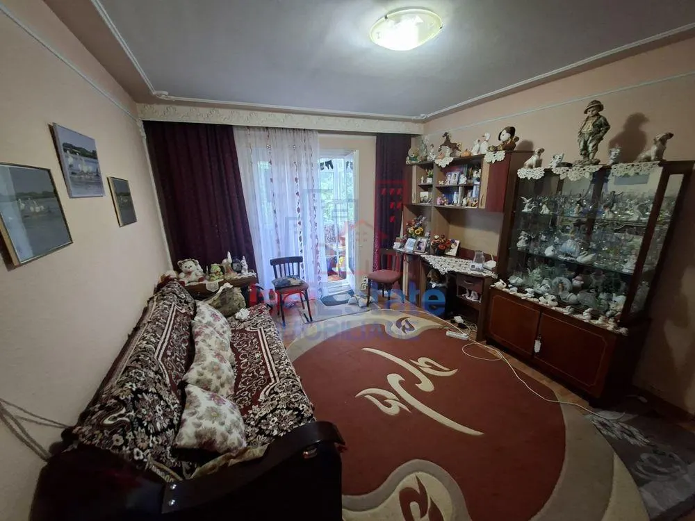 Apartament 3 camere semidecomandat, 51 mp, Dacia - etaj 2, centrala proprie - foto 2