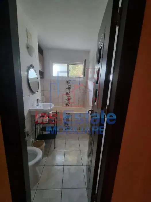 Apartment with 2 bedrooms for sale 46 sqm in Iasi, Podul de Piatra area - foto 5