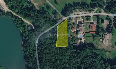 Land for sale 2239 sqm in Bocsa - foto 8