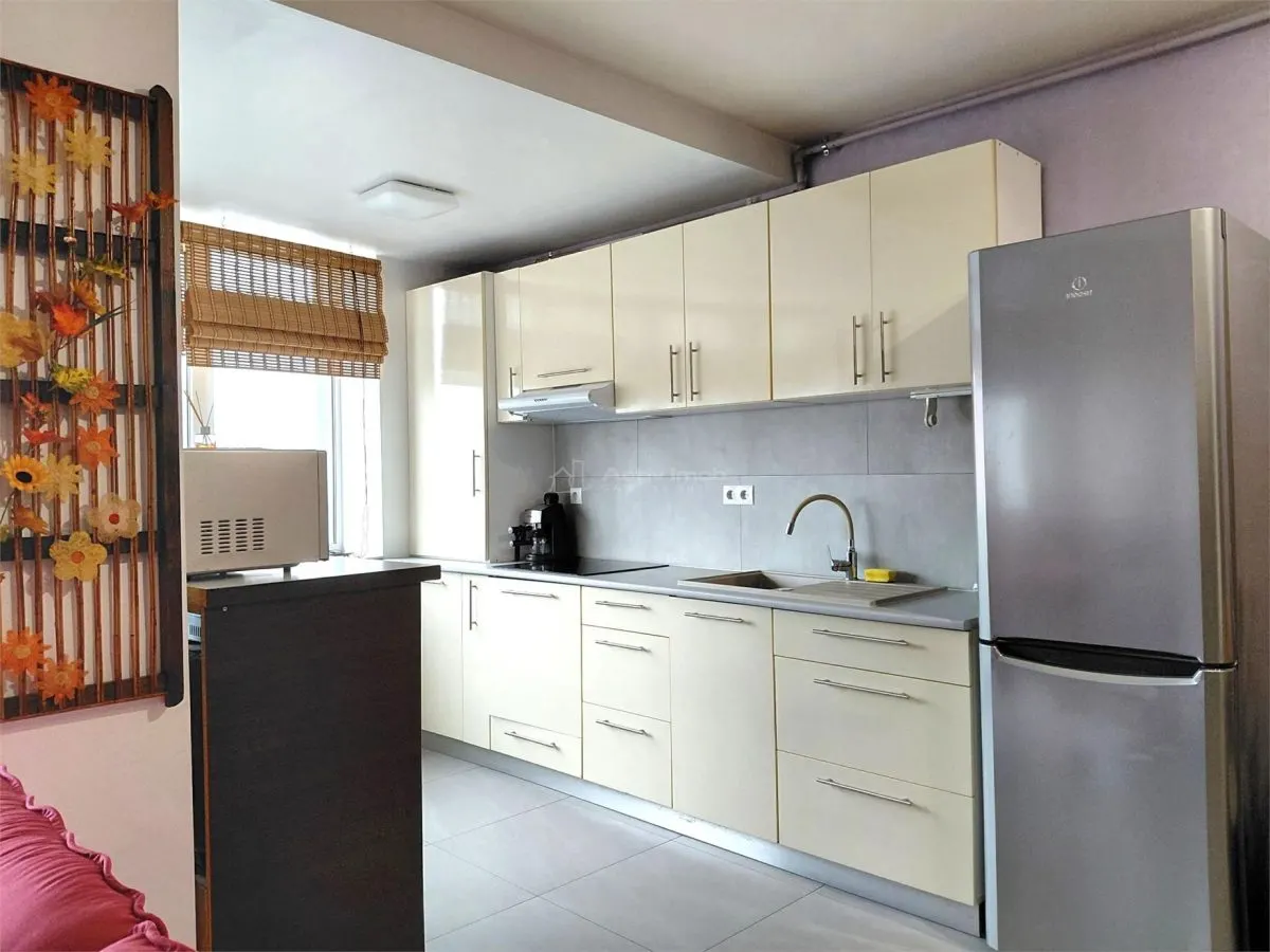 Apartment with 3 bedrooms for rent 65 sqm in Baia Mare, Ultracentral area - foto 2