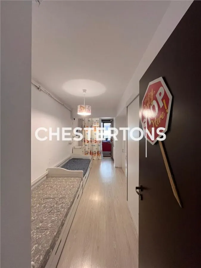 Apartament 3 camere, cu suprafata generoasa, Ghencea- Cartier Latin - foto 18