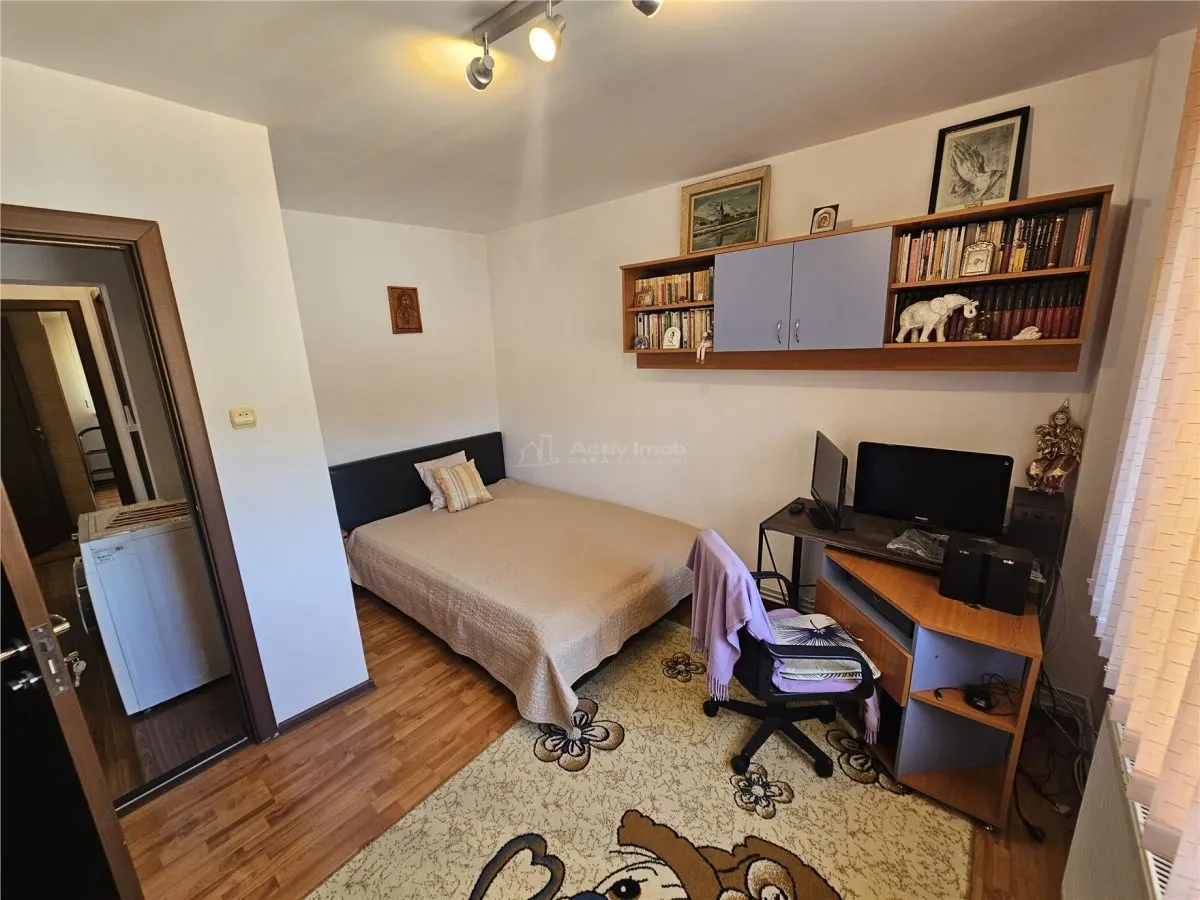 Apartment with 3 bedrooms for sale 65 sqm in Resita, Micro IV area - foto 18