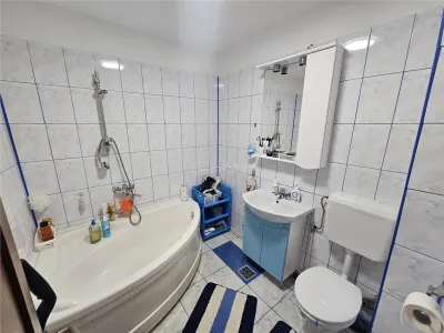 Apartment with 3 bedrooms for sale 65 sqm in Resita, Micro IV area - foto 21